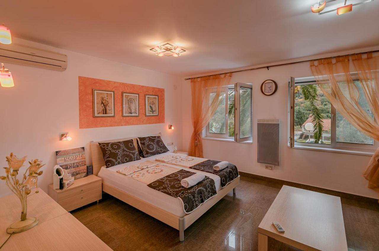 Palm Point Apartment Petrovac Екстериор снимка