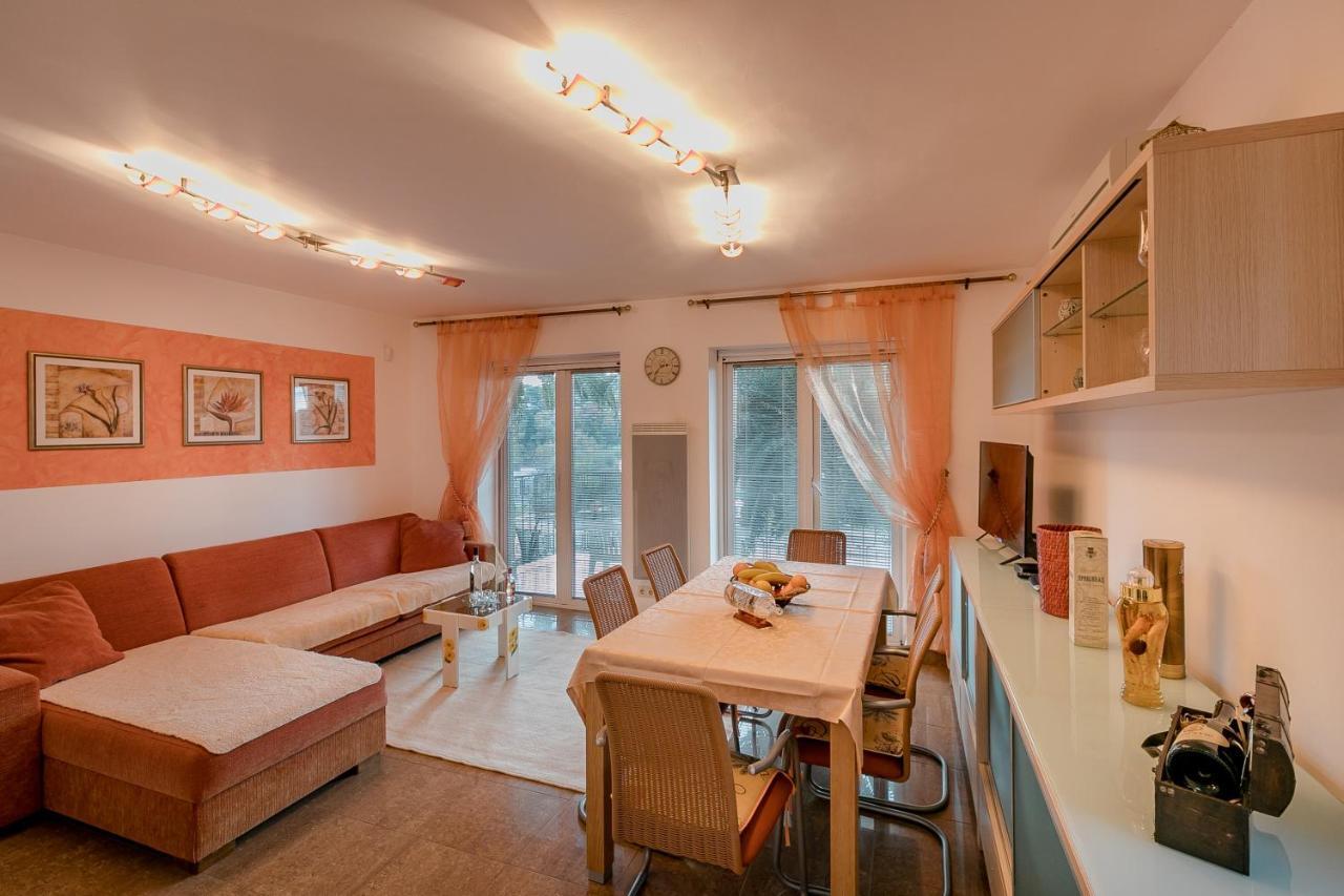 Palm Point Apartment Petrovac Екстериор снимка