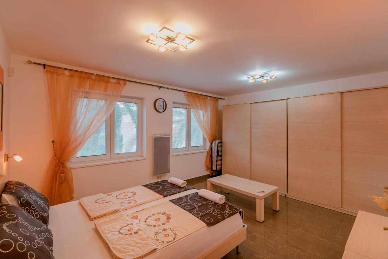 Palm Point Apartment Petrovac Екстериор снимка